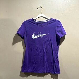 Women’s Nike running cotton short sleeve top size large